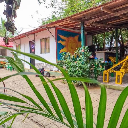 Palomino Hostel ภายนอก รูปภาพ