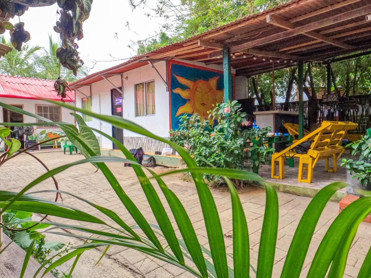 Palomino Hostel ภายนอก รูปภาพ