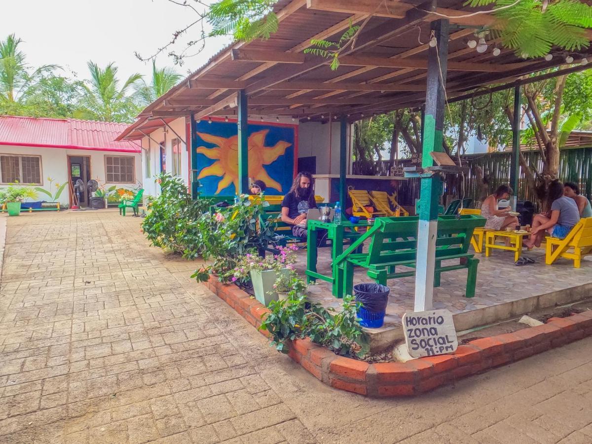 Palomino Hostel ภายนอก รูปภาพ